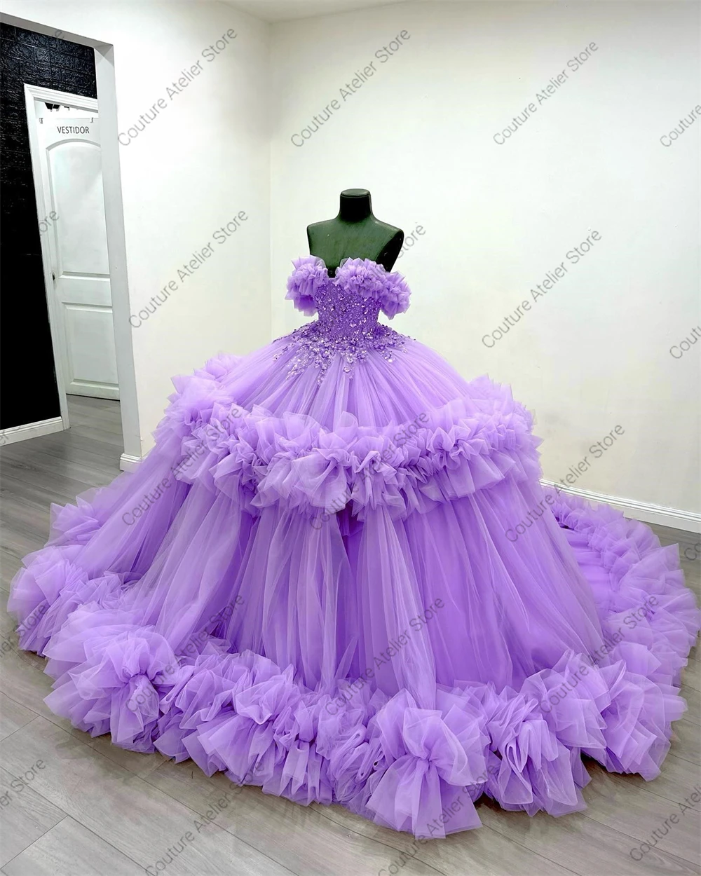 Robe de Quinceanera avec appliques perlées violettes romantiques, robe de Rhavec train froncé en tulle, personnalisée, Mexique, 15, 2025 de réduction