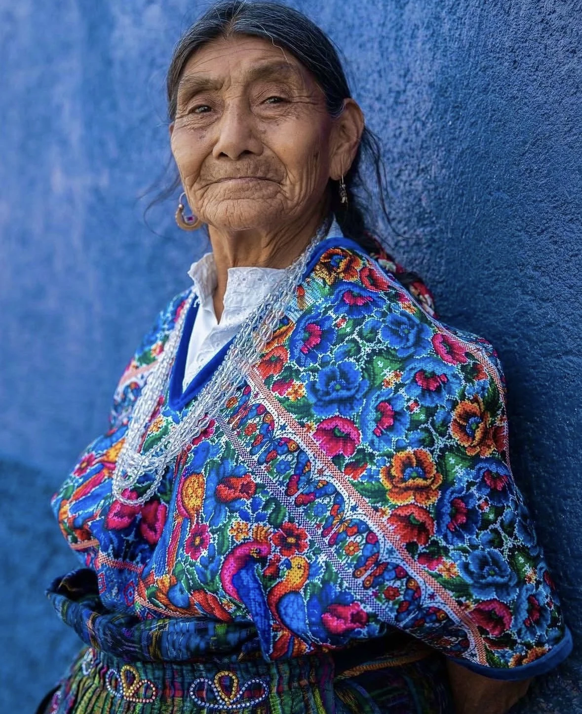 Handcrafted Mayan Cultural Clothing from Guatemala Ethnic Fashion Women's Traditional Cotton Costume Suitable for All Seasons