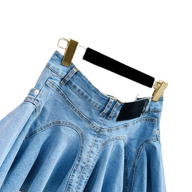 Fashion 2024 Summer New Denim Skirts Zipper Pocket Decorative Hot Girl Denim Skirt Feminine Elegant Solid Color Nice Mini Skirts