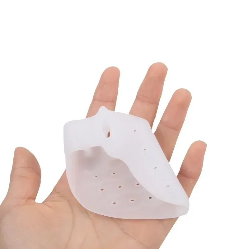 Air Permeable with Perforated Thumb Valgus