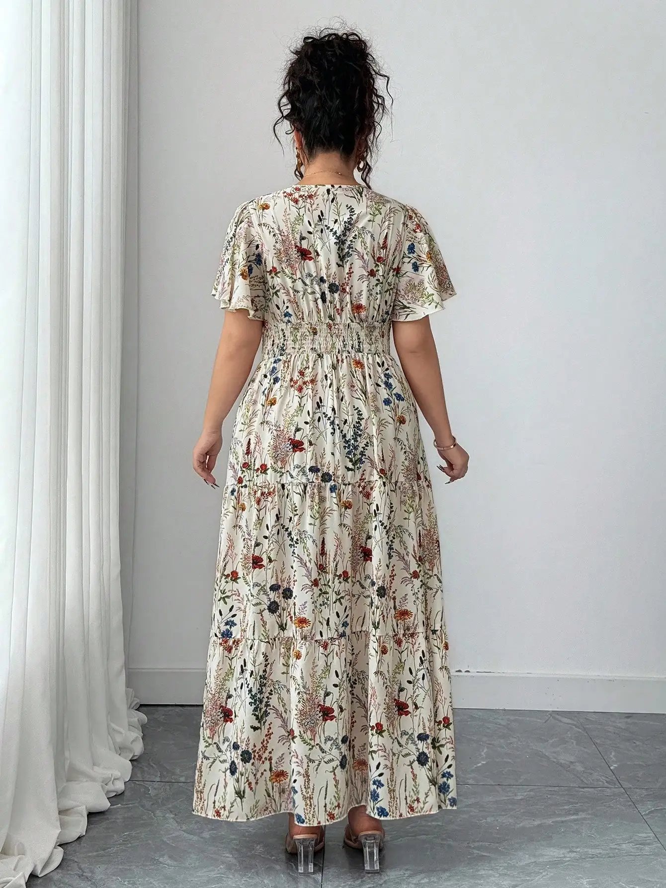

Plus Size Floral Maxi Dress Featuring V-Neck, Smocked Waist, And Ruffled Short Sleeves For Spring Summer Casual Elegance