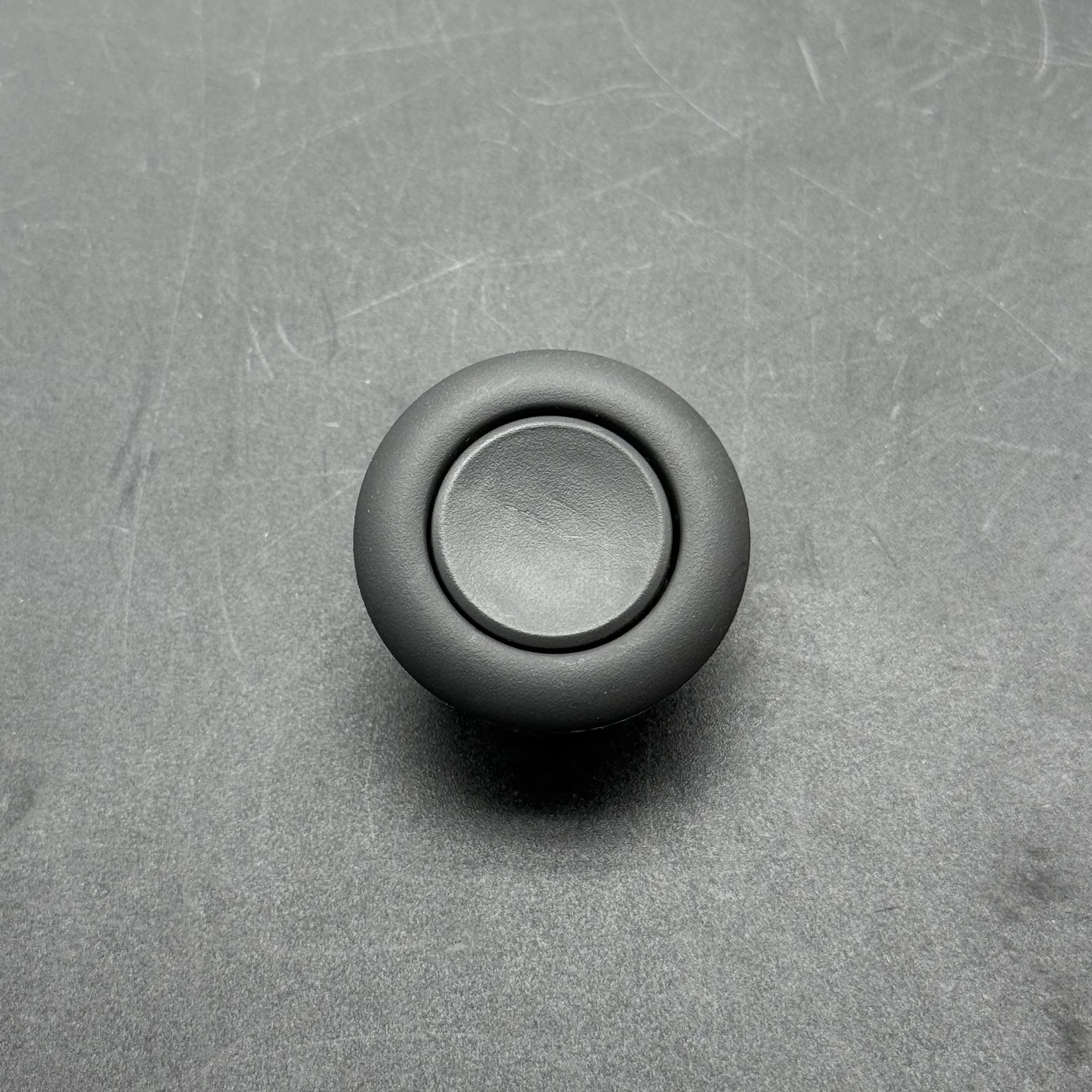 

For VOLKSWAGEN Passat Lavida Tharu Tiguan L Sagitar Magotan Front seat headrest adjustment buttons