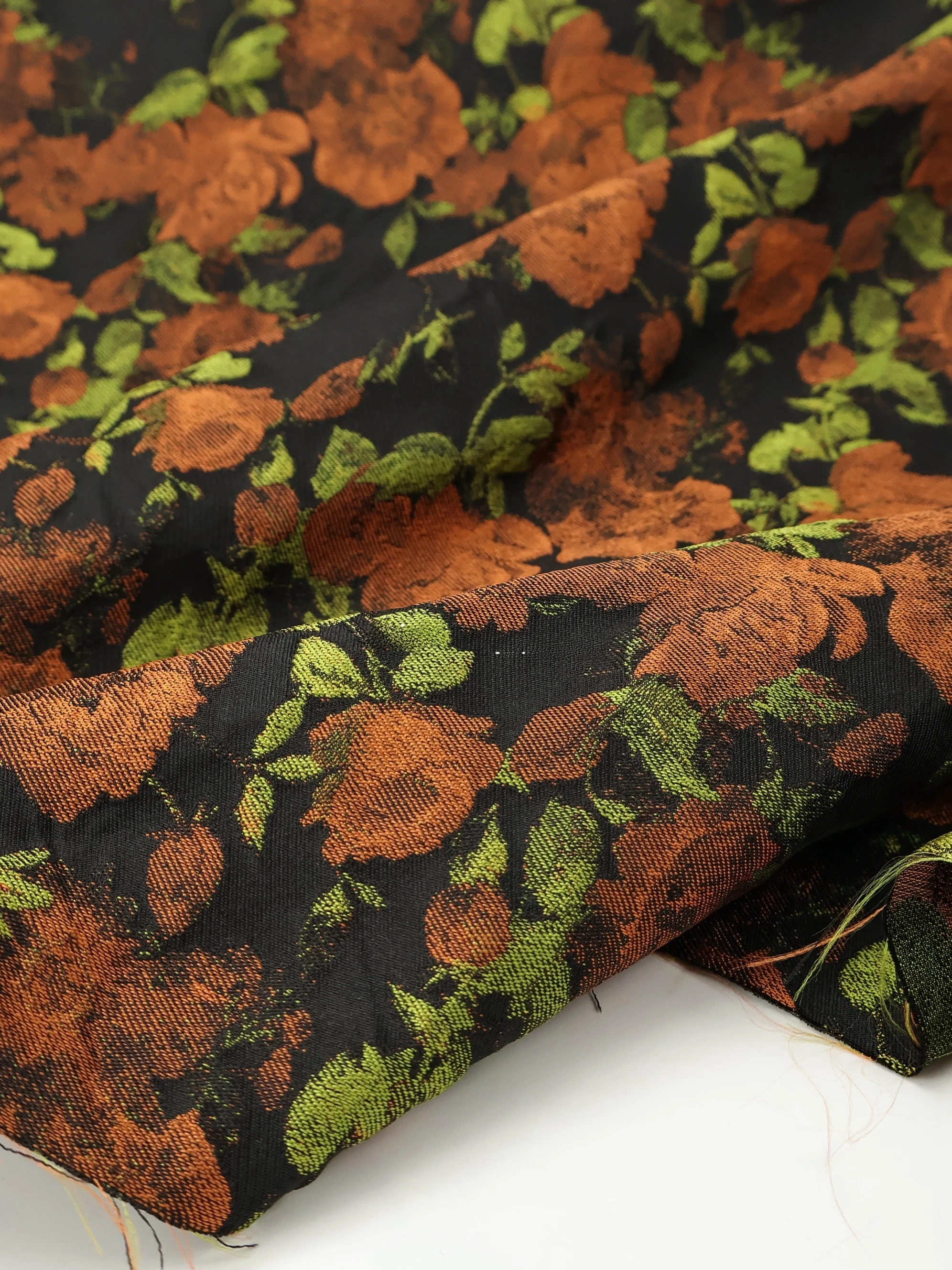 

Black Bottom Oil Painting Rose Embroidery Fabric Dress Set Spring Summer Material Vintage Style Handmade