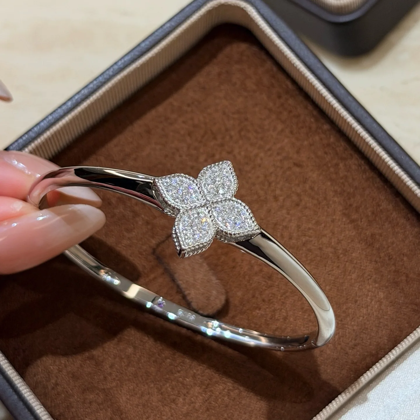 S925 Sterling Silver Diamond Top Quality Clover Bracelet Woman Exquisite Wedding Gift Jewelry