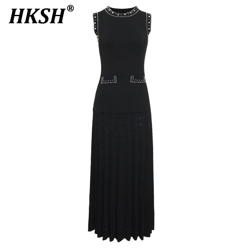 

HKSH Summer New Women's Chic Fashion Elegant High Street Sleeveless Embroidered Floral Pleated O-Neck Slim Fit Long Dress HK5802