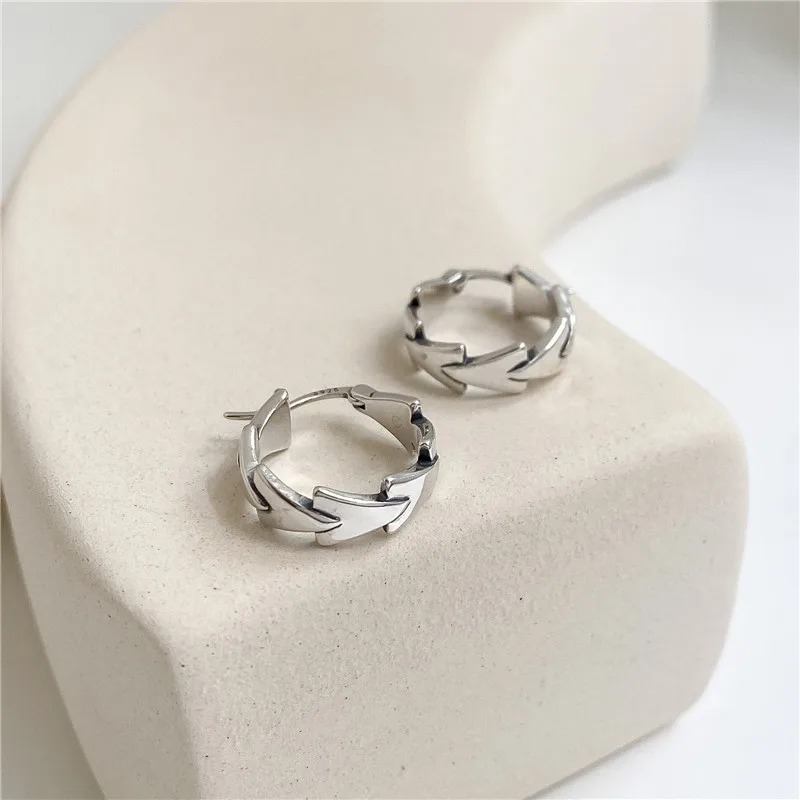 

Fashionable 925 Sterling Silver Hoop Earrings for Women, Overlapping triangular Earrings Design, Ins Style