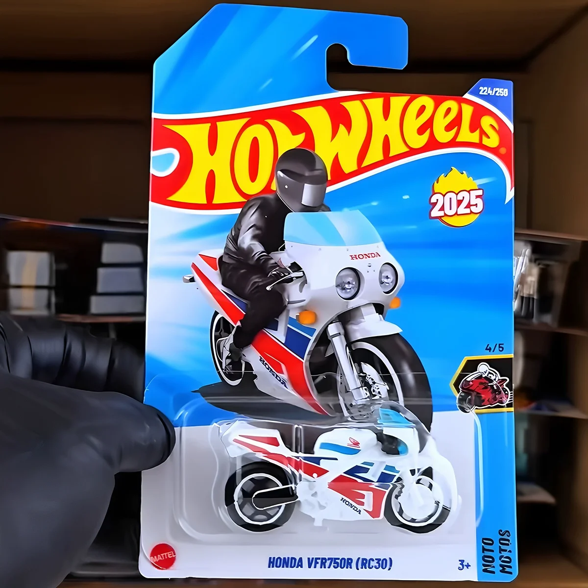 Рисунок 5 - 1/64 Alloy Hot Wheels Cadillac