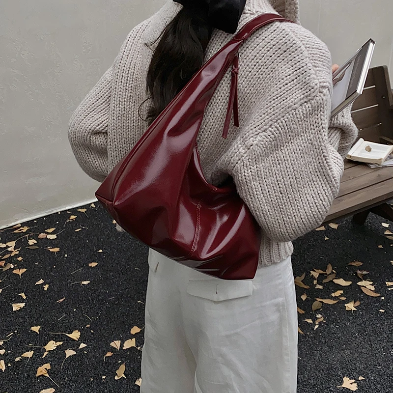 Korean-Style Ins Niche Design Oil Wax Leather Casual Single Shoulder Underarm Bag 2025 New Textured Crossbody Bag 8028HS