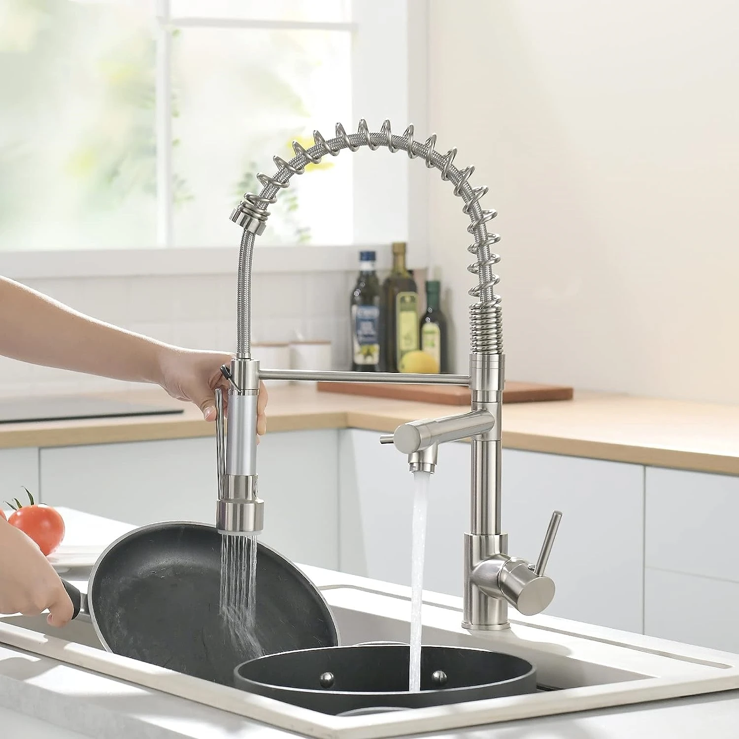 Kitchen Sink Faucet with Pull Down Sprayer,Commercial Single Handle High Arc Stainless Steel Brushed Nickel Kitchen Sink Faucet