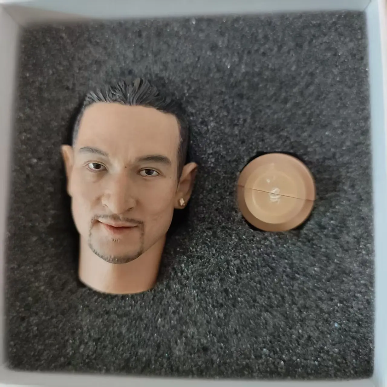 غطاء الرأس 1/6 رجل عسكري نحت الرأس HP-0050 ذكر رئيس نحت جاكي تشيونغ هونغ كونغ ستار نموذج صالح 12 "Hottoys عمل الشكل