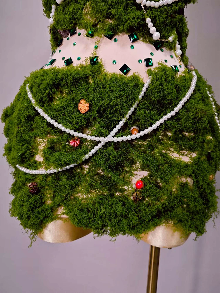 Elegante verde strass saia curta grama falsa ombro-livre cantor evento traje lady gaga festival de aniversário arrastar outfit