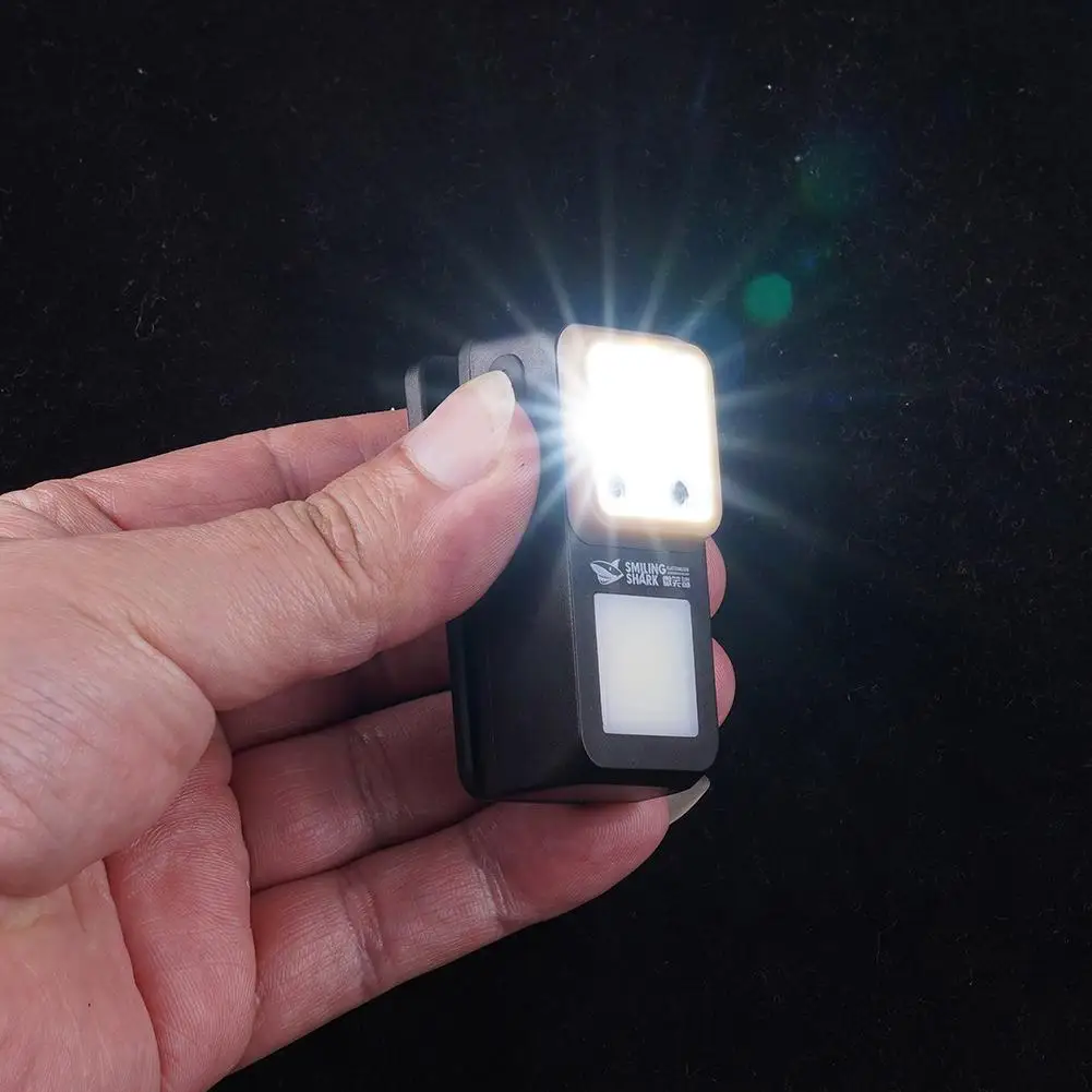 LED-Taschenlampe mit Magnetklemme für den Außenbereich, extrem lange Leuchtdauer, Arbeits- und Notfalllampe, wiederaufladbar, zum Anbringen, ideal zum Campen und Wandern. – Detail 24
