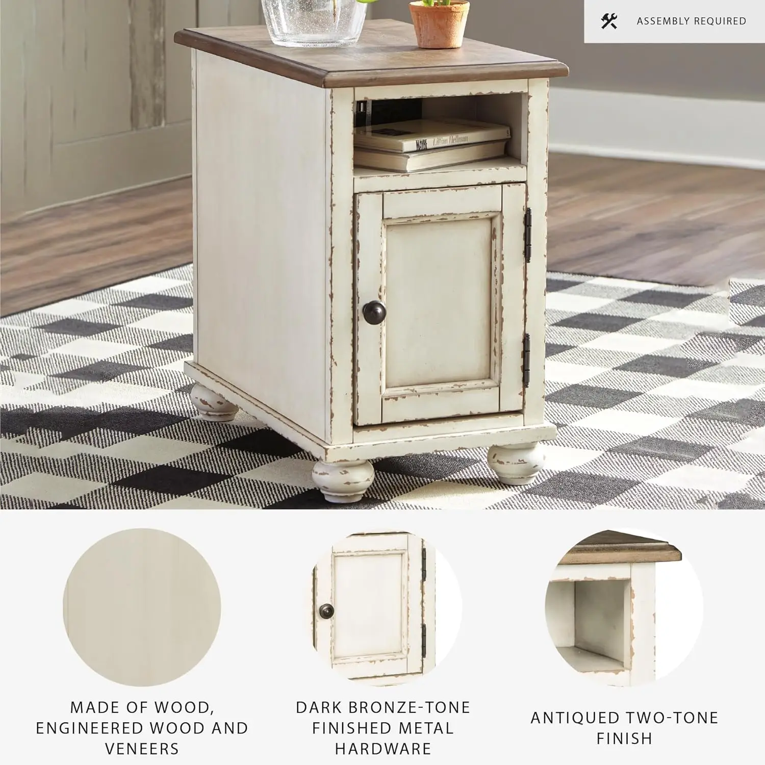 Mesa lateral Realyn French Country Chair com tomadas e portas USB, creme