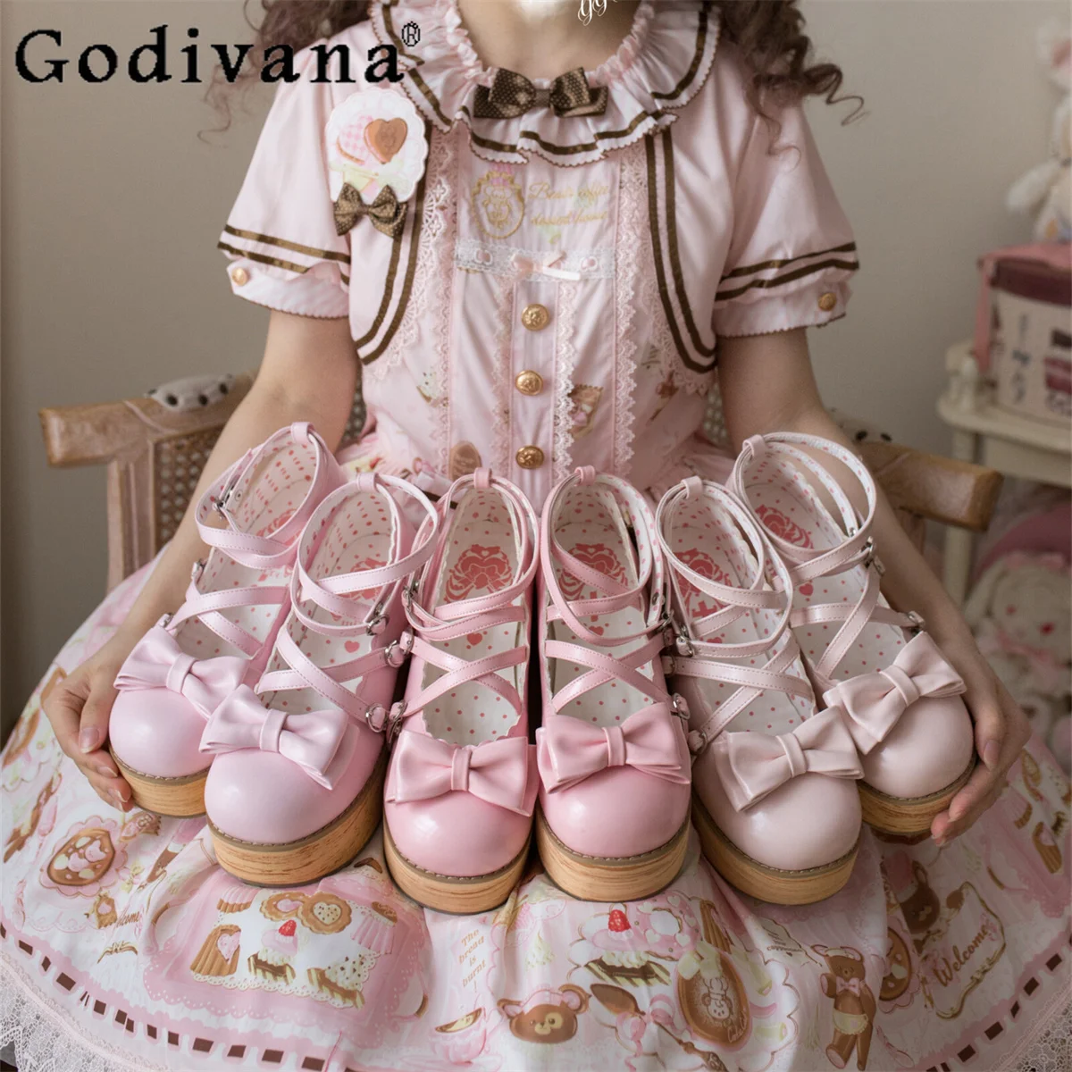 

Girl's Princess Sweet Lolita High Heels Pumps Spring and Autumn Women's Sweet Elegant Cute Bow Wooden Heel Mary Jane Shoes 2025