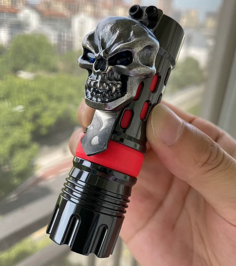 Used EDC Zirconium alloy polishing Blackened flashlight Outdoor Tools Strong Light Torch Lamp Decompression Toy
