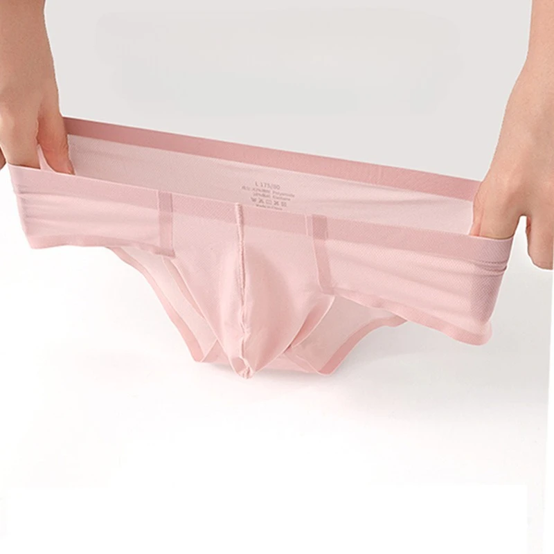 

Men's Bulge Briefs Ultra-thin Seamless Ice Silk Cooling Breathable Comfortable Sports Panties Gays Erotic U-Convex Pouch Knicker