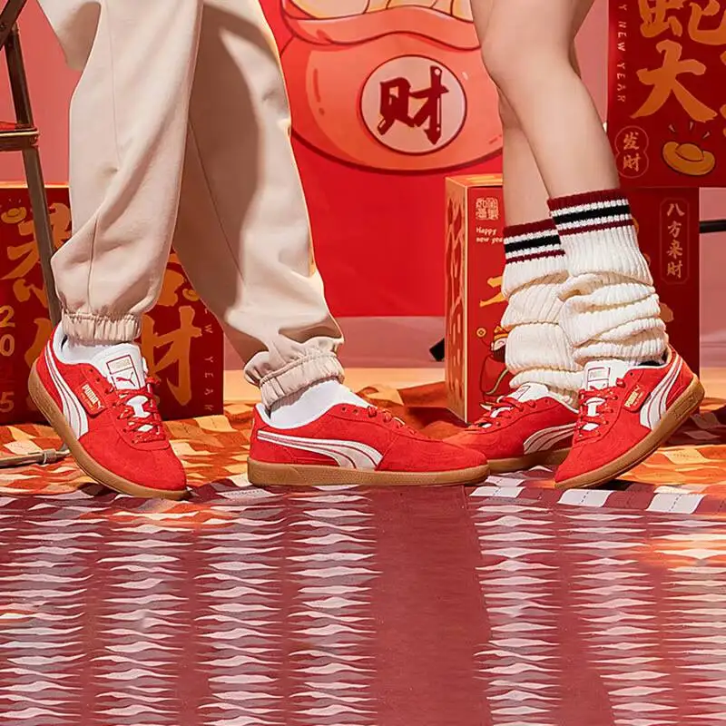 

2026 new PUMA Unisex Retro Low Top Skate Sneakers 401856-01 Red White Gold Suede Upper Gum Sole Shoes