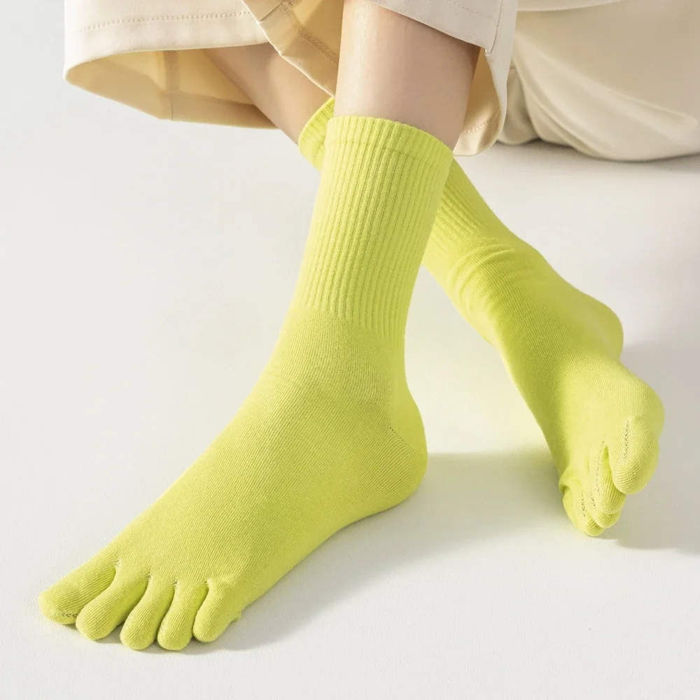 5 Pairs Women Cute Cotton Socks with Separate Fingers Middle Tube Toe Socks Four Season Sports Five Finger Athletic Socks