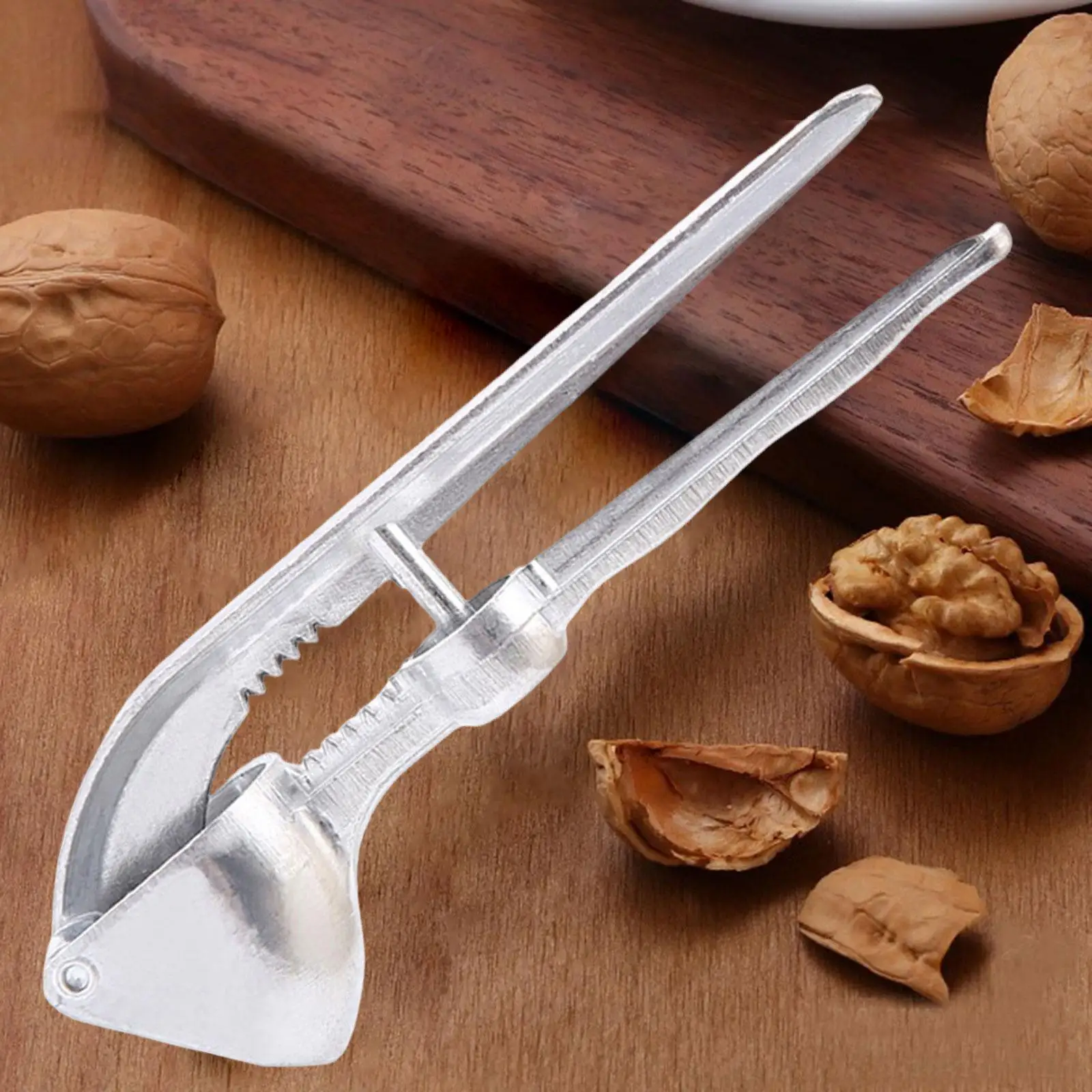 

Garlic Press Ergonomic Handle Sturdy Construction Professional Garlic Mincer