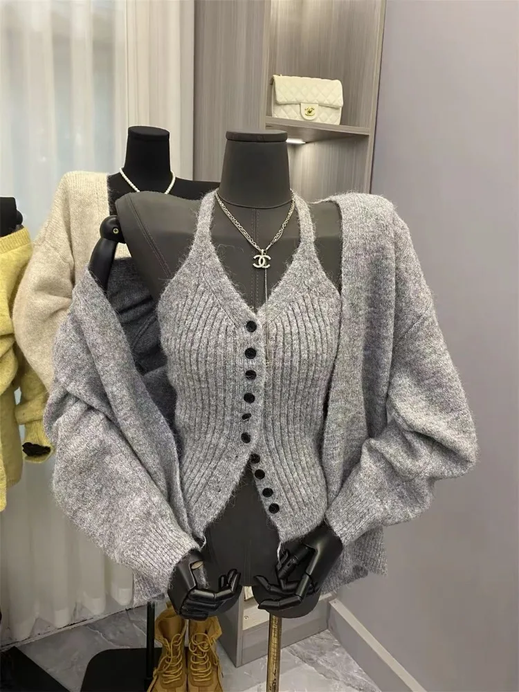 Women Two-Piece Set Knit Cardigan Tank Top Autumn Winter Halter-Neck Knit Jacket Tank Top V-Neck Long-Sleeve Sweater Cardigan