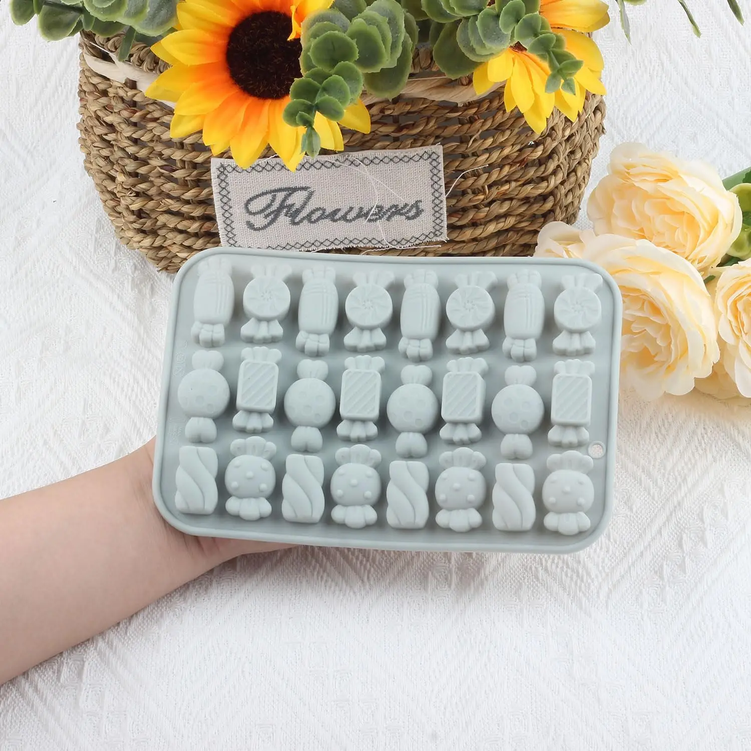 

24 Cavity Sweets Silicone Candy Molds for Candy Chocolate Baking Cake Decoration Diy Pastry Tools 3d Baking Accessories