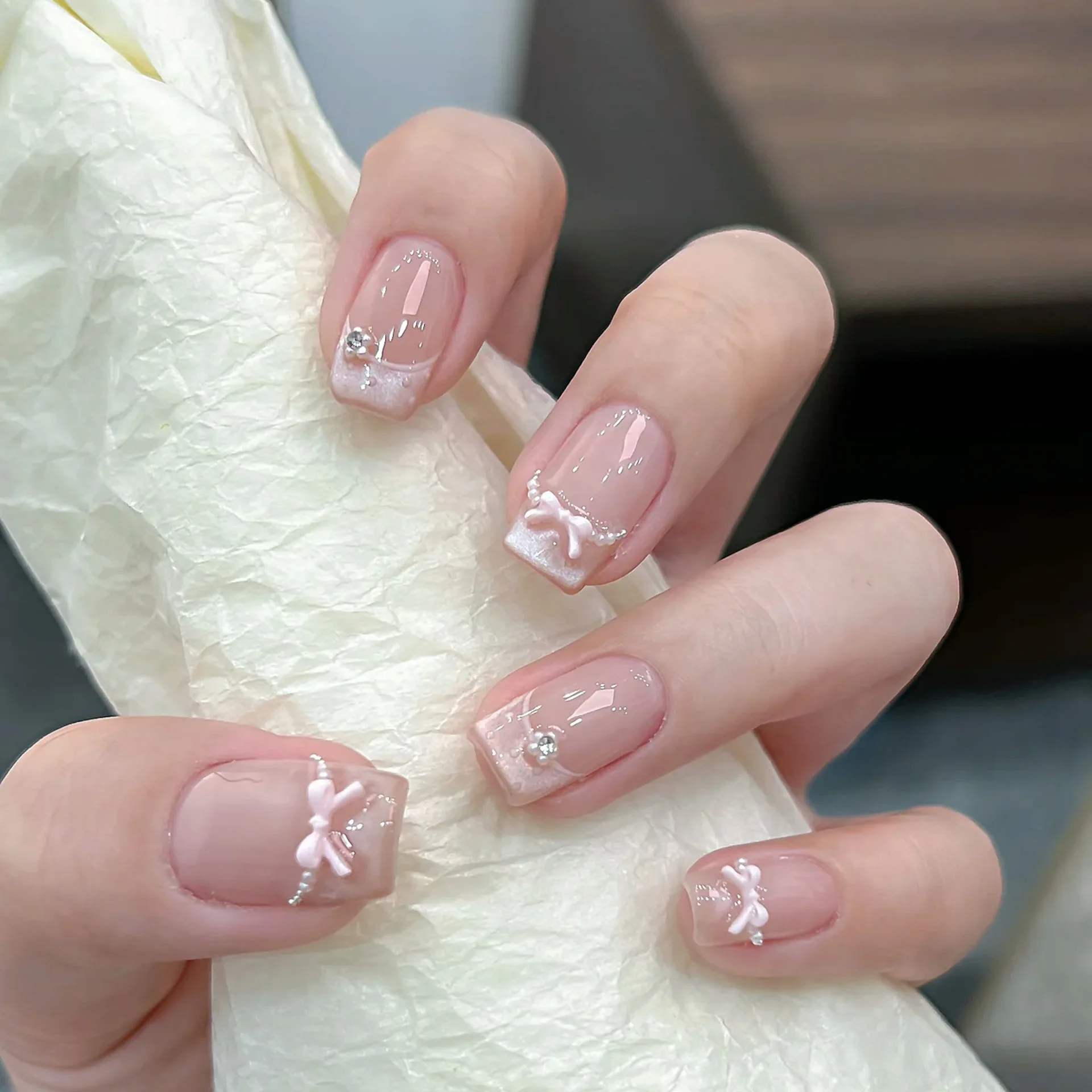 10pcs Handmade Short French Pink Press on Nail Shiny Cat Eye Sweet Cute 3D Bowknot Design Fake Nails Wearable Nail Tips For Girl