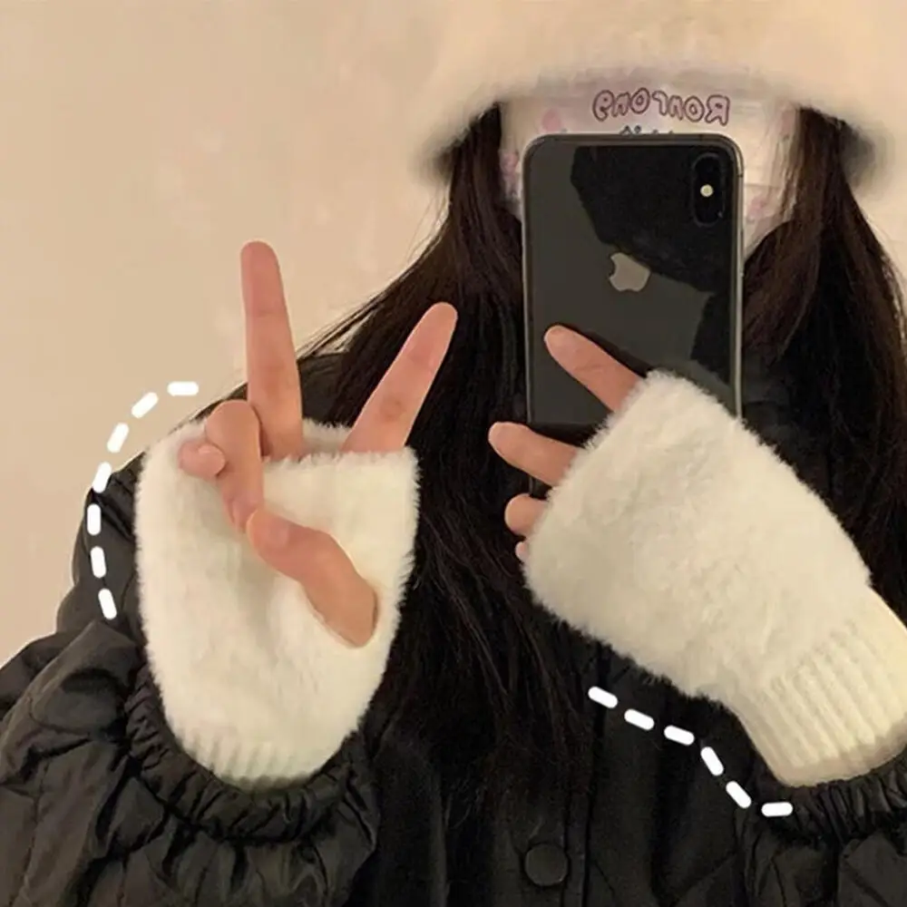 لينة الشتاء نصف اصبع قفازات النساء الدافئة الفاخرة الصلبة الأبيض أفخم محبوك أصابع قفازات المعصم القفازات الكتابة