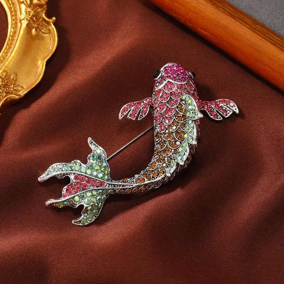 2pcs Women Good Luck Koi Fish Brooches Crystal Rhinestone Brooch Pins for  Wedding Party Birthday Jewelry Friends Gift