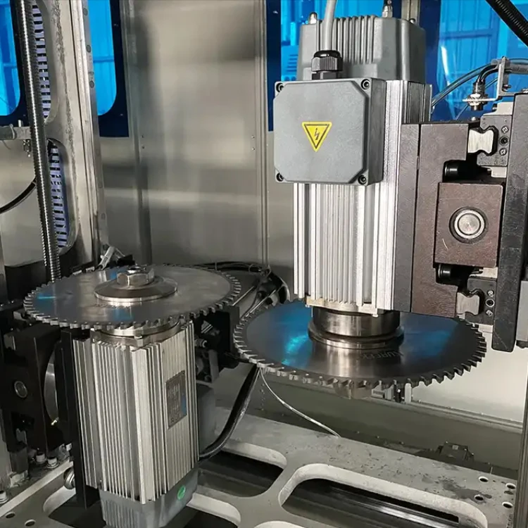 Изготовление окон Hine Axiscutting Centerachines, 5 профилей, уборочная резка для алюминия 800