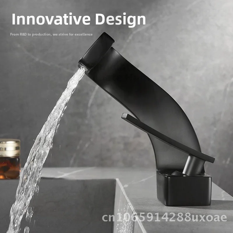 Luxury Golden Brass Basin Faucet Creative Waterfall Single Hole Modern Minimalist Design for Household Face Table Wash