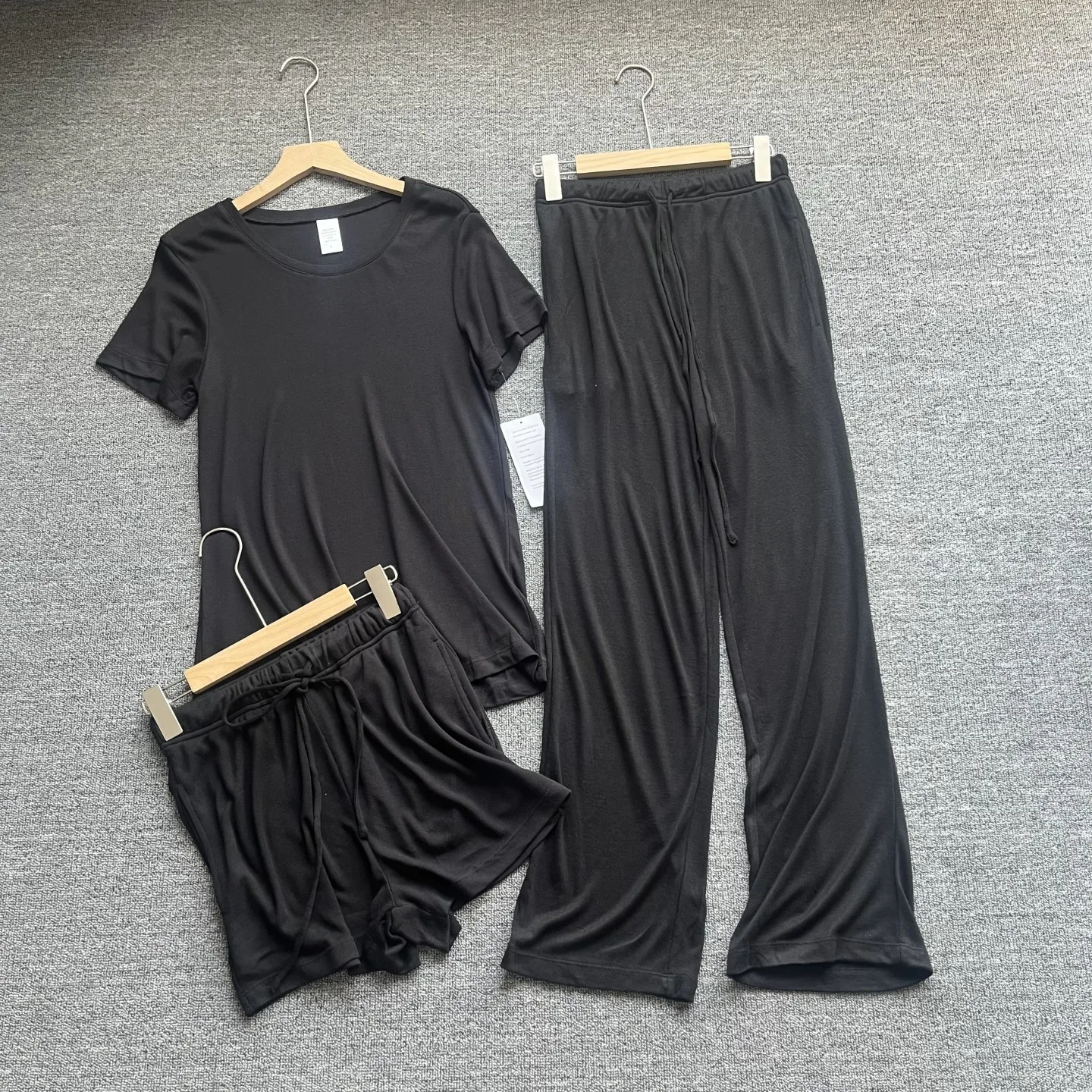 

Comfortable Three-Piece Set Women's Summer Thin Short Sleeve Shorts Pants Home Clothes Outerwear Sleepwear Set round Neck