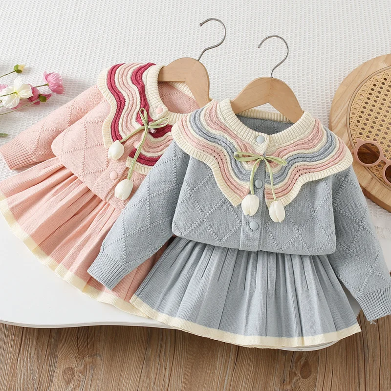Girls' Knitted Cardigan and Skirt Set Autumn Winter New Stylish Color Block Collar Tulip Knit Cardigan Short Skirt Two-Piece Set