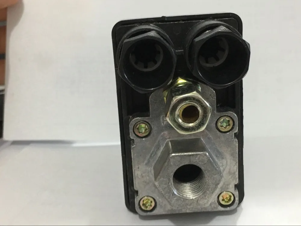 

AC 240V 175PSI 1-Port Air Water Compressor Pressure Switch Control Valve