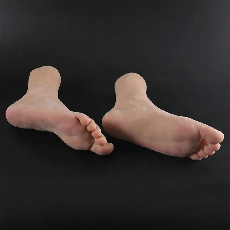 The Male Foot Model Of The Simulated Human Body Is Used To Take Photos To Show The Creative And Funny Props Of Shoes And Socks