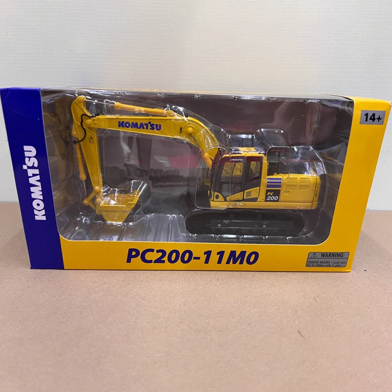 Diecast 1:43 Scale KOMATSU PC200-11M0 Alloy Excavating Machinery Model Finished Product Simulation Toy Gift Static Model