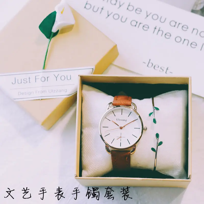 2022 Harajuku Watch Girls Student Korean Version Simple Dial with Bracelet Watch Set Leather Quartz Clock Birthday Gift