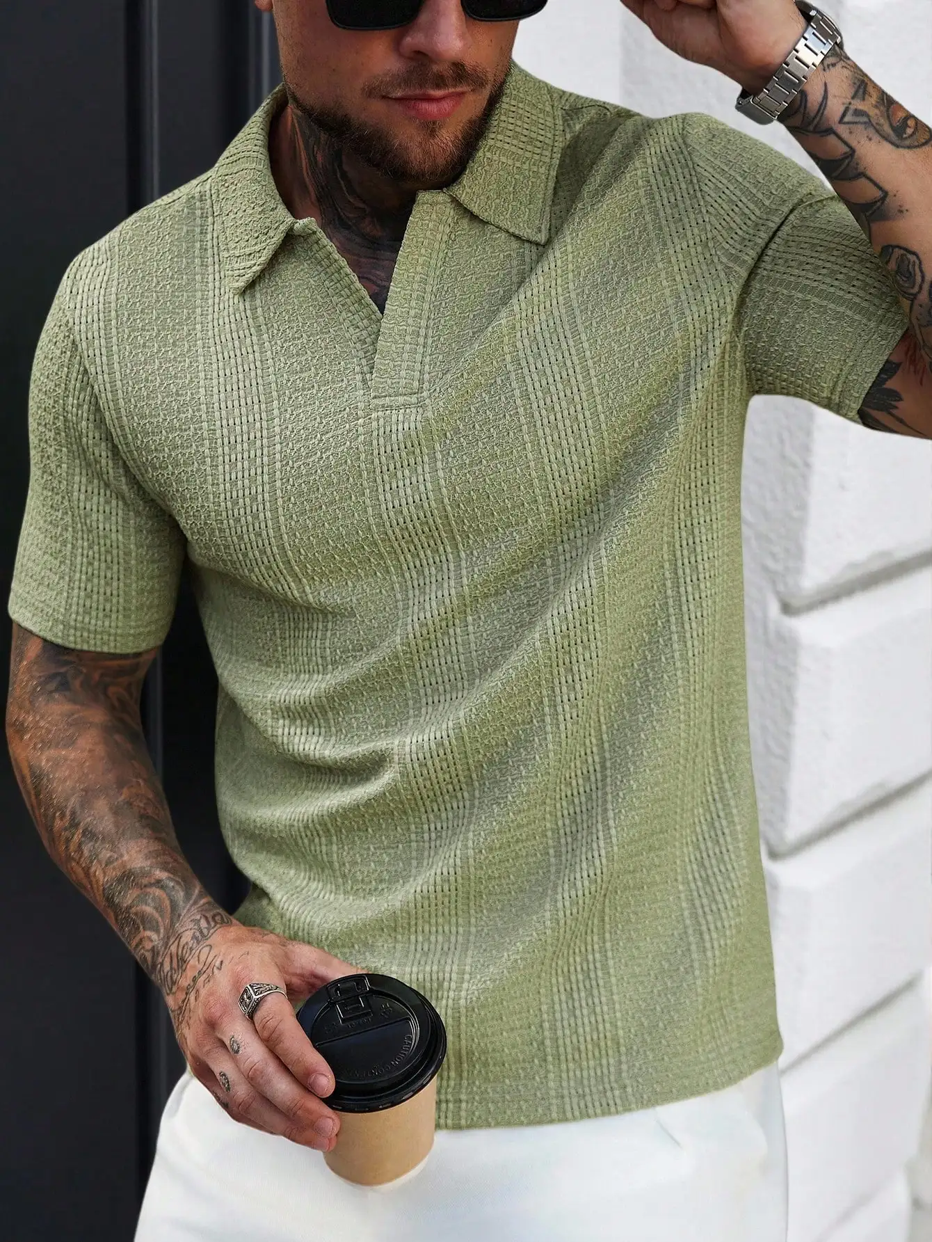 

Мужская светло-зеленая текстурированная трикотажная рубашка-поло с коротким рукавом для повседневной носки