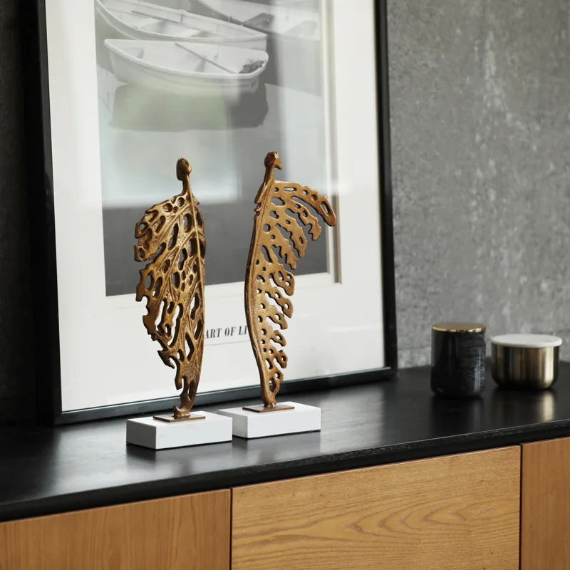 

Nordic modern light luxury cast iron metal home decoration model room living room entrance hotel craft decoration