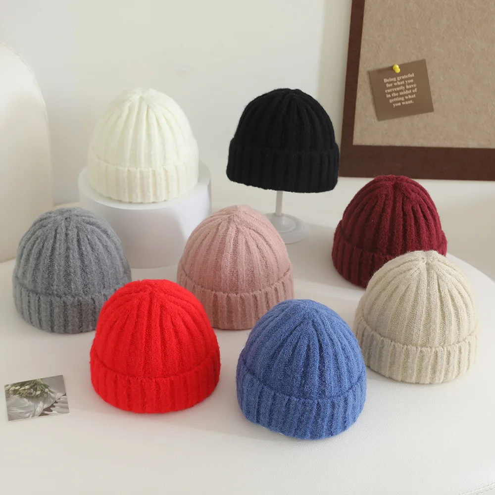 قبعات الشتاء للأطفال الفتيات الفتيان الاطفال قبعة صغيرة محبوكة لون الحلوى الصلبة مخطط الدفء الكورية نمط قبعات بونيه عادية جديد