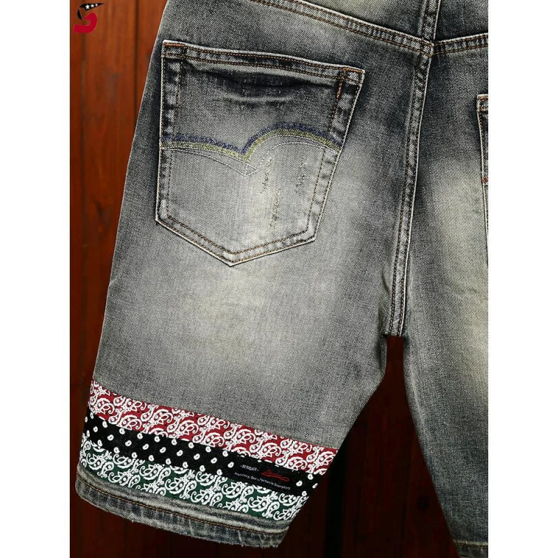 Summer Trendy Denim Shorts Men Fashion High-End Embroidered Flower Hole Patch Retro Slim Fit Straight Leg Casual Five Point Jean