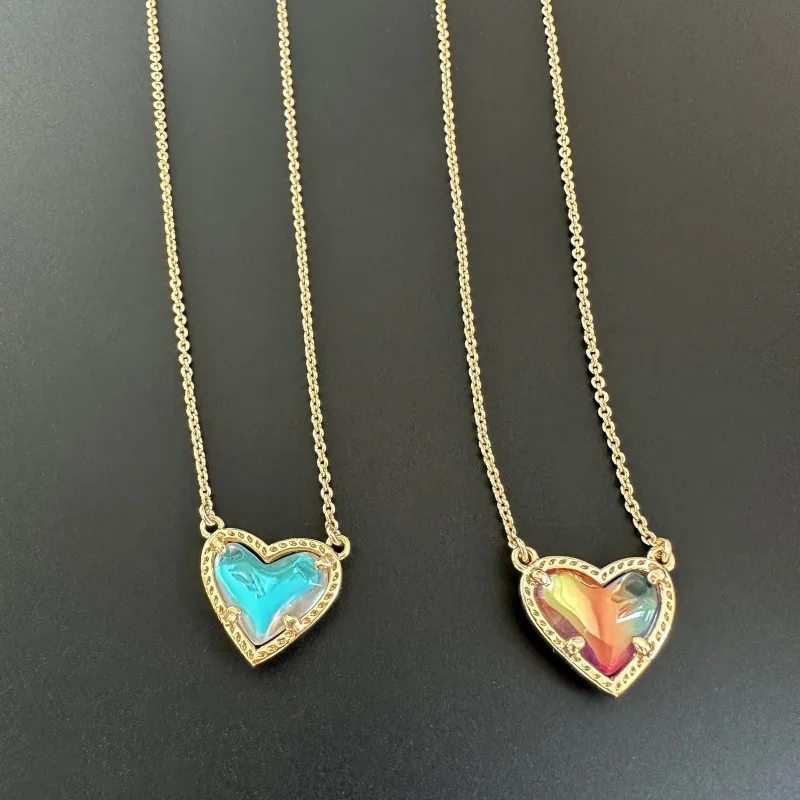 Ari Europe and the United States temperament simple fashion gold ABcolor glass love heart-shaped collarbone chain female jewelry