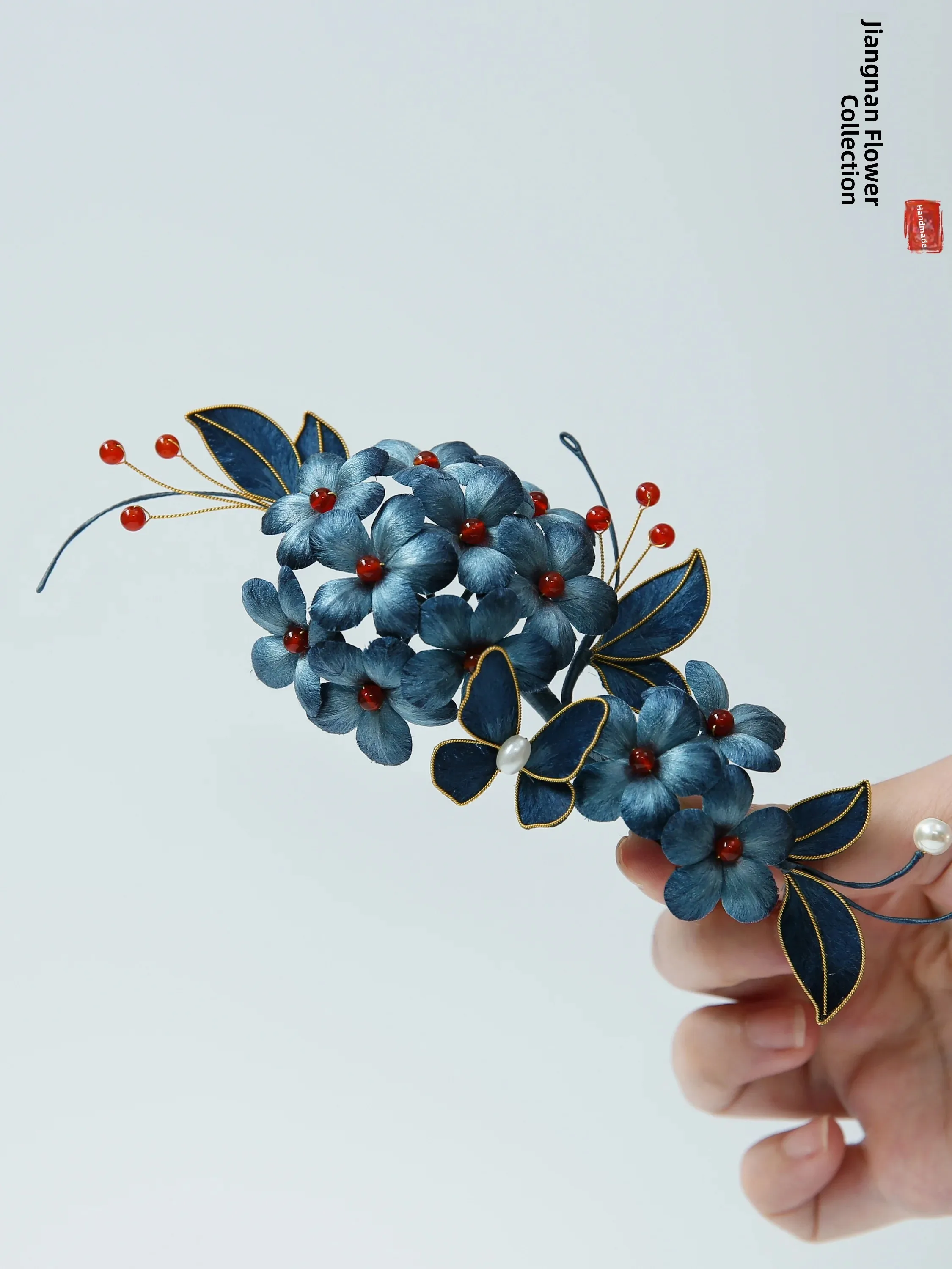 Epingle-a-cheveux-brodee-a-la-main-en-forme-de-fleur-de-velours-epingle-a-cheveux-souple-en-forme-de-u-accessoire-de-ceremonie-de-mariage-hanfu-style-jiangnan
