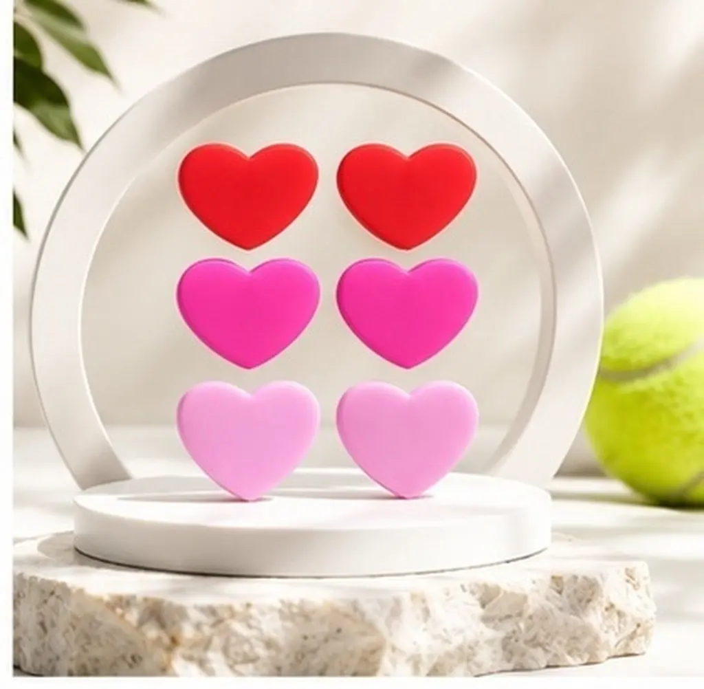 6Pcs Silicone Tennis Racket Absorber Heart Design Reduces Ball Impact Vibration Ideal for Weighted Rackets