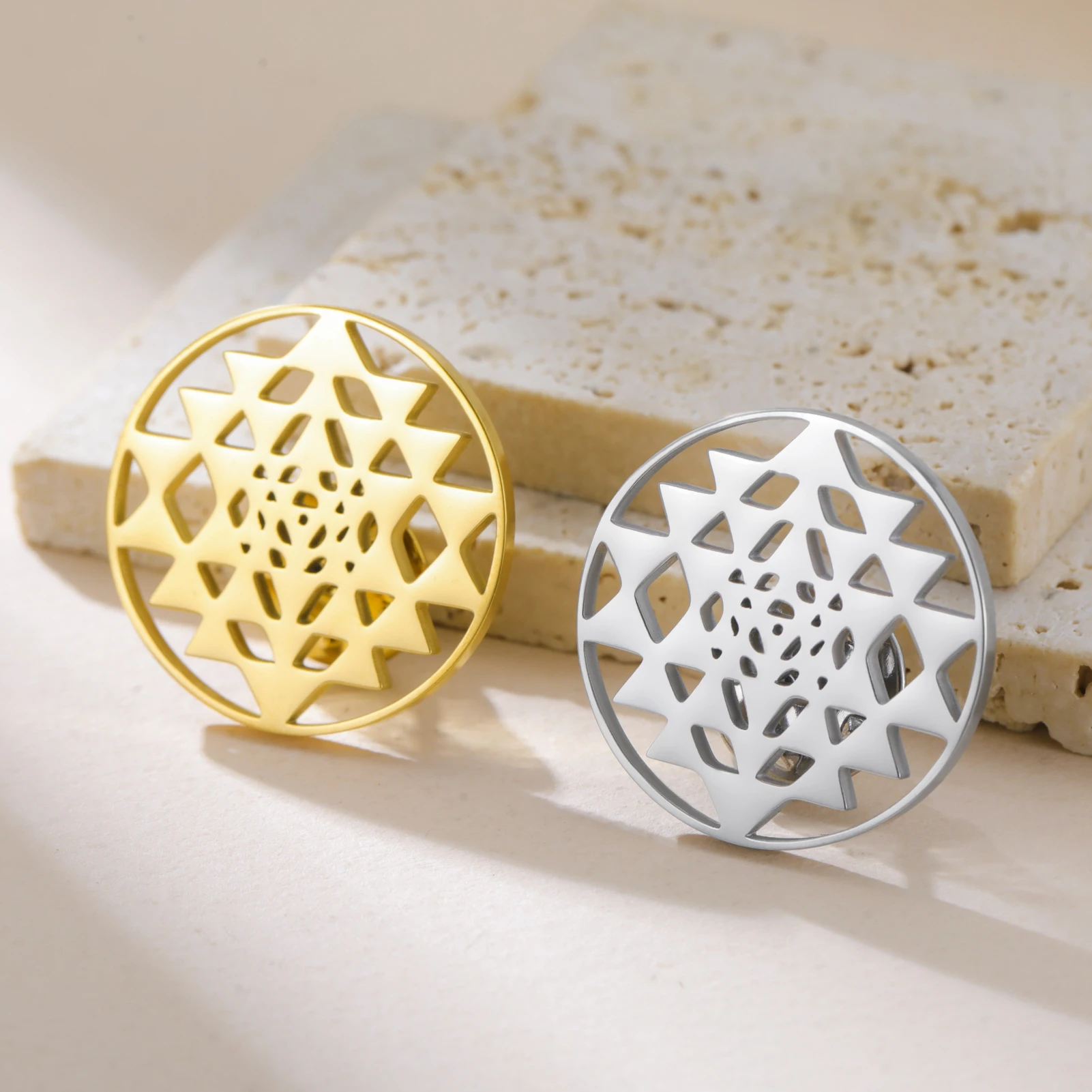 داوابارا سري يانترا بروش دبابيس شري شقرا ماندالا الهندسة المقدسة شفاء رمز اليوغا هدية مجوهرات من صلب لا يصدأ #3