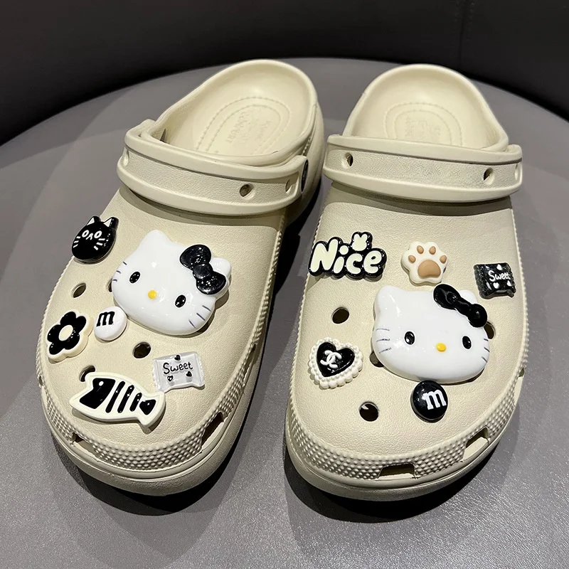 Miniso 12pcs Hello Kitty Y2K รองเท้า Charms ชุดน่ารักการ์ตูนเรซิ่นอุปกรณ์ตกแต่งสําหรับ Clogs รองเท้าแตะไอเดียของขวัญสําหรับคริสต์มาส