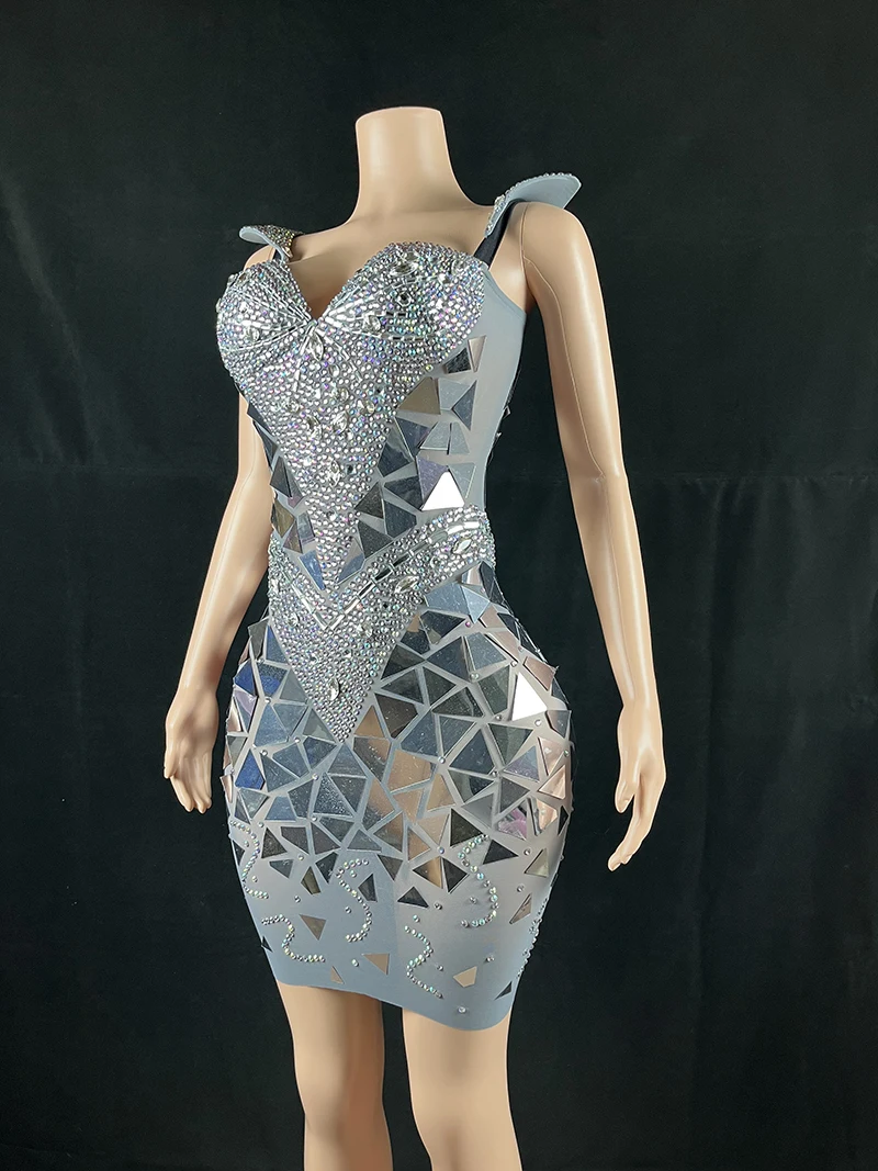 光沢のある衣装シルバースパンコールラインストーンレーザーミラーショートドレス女性歌手ダンサーナイトクラブステージジャズ絶賛衣装ドラッグクイーン