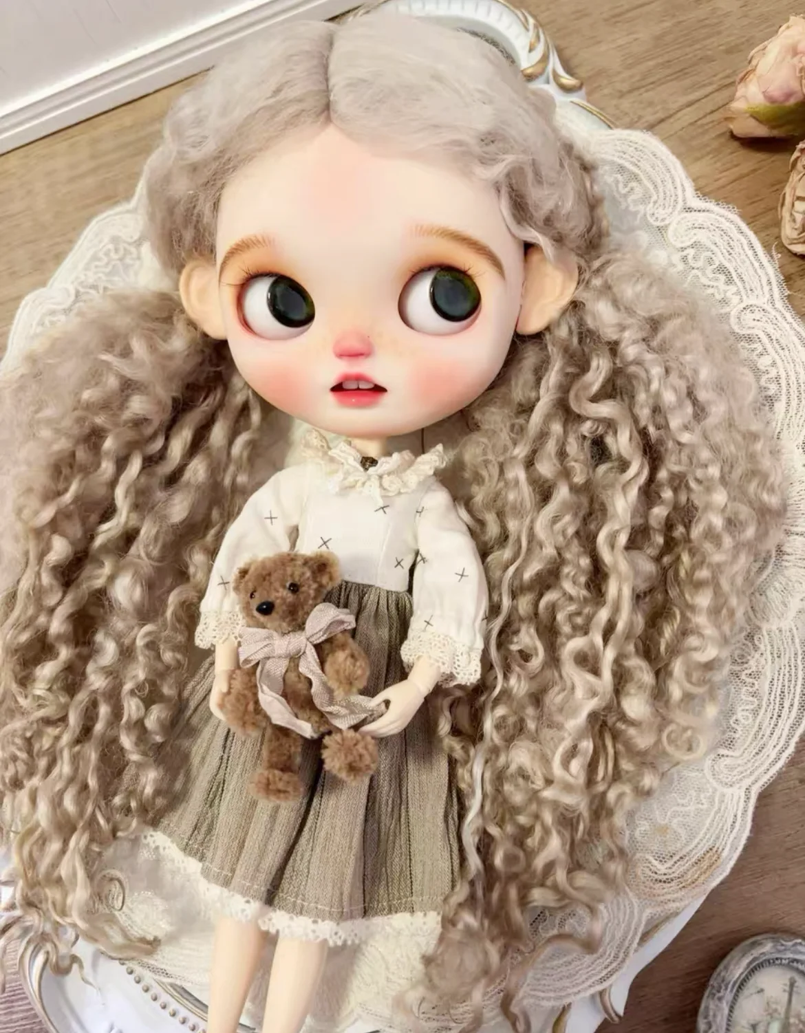 

Парик из хлопчатобумажной шерсти, парик куклы Blythe, натуральные маленькие волосы, бесплатная доставка