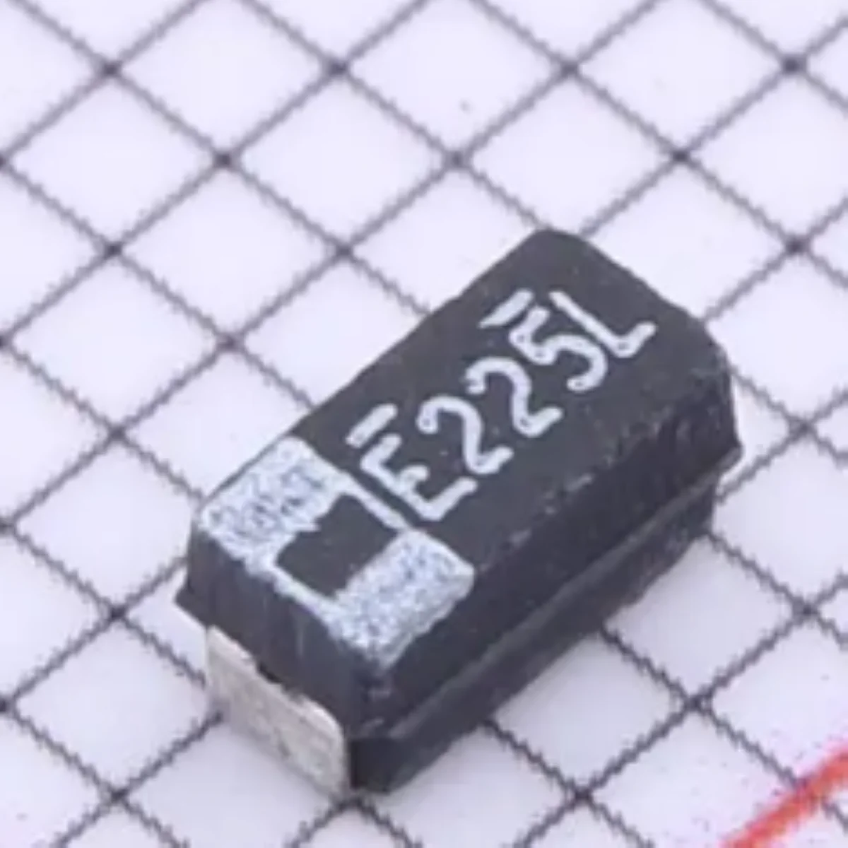 1206 CASE-A 3216 18mm Marking E225L NEW Original Black Tantalum Capacitor 25V ±10% 2.2uF 6.3Ω CAP TANT 2.2μF 293D225X9025A2TE3