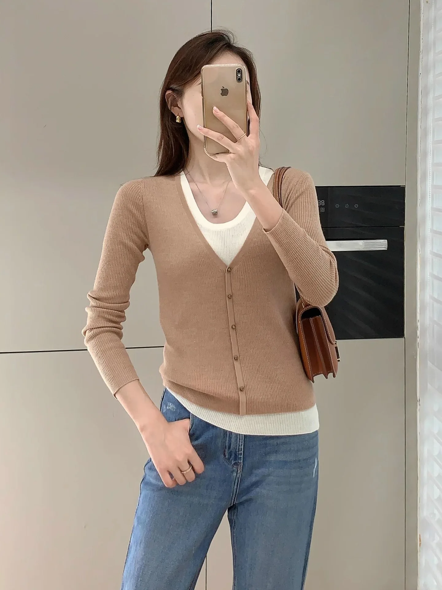 Autumn New Cashmere Wool Casual Style Fake Two-piece Knitted Top for Women