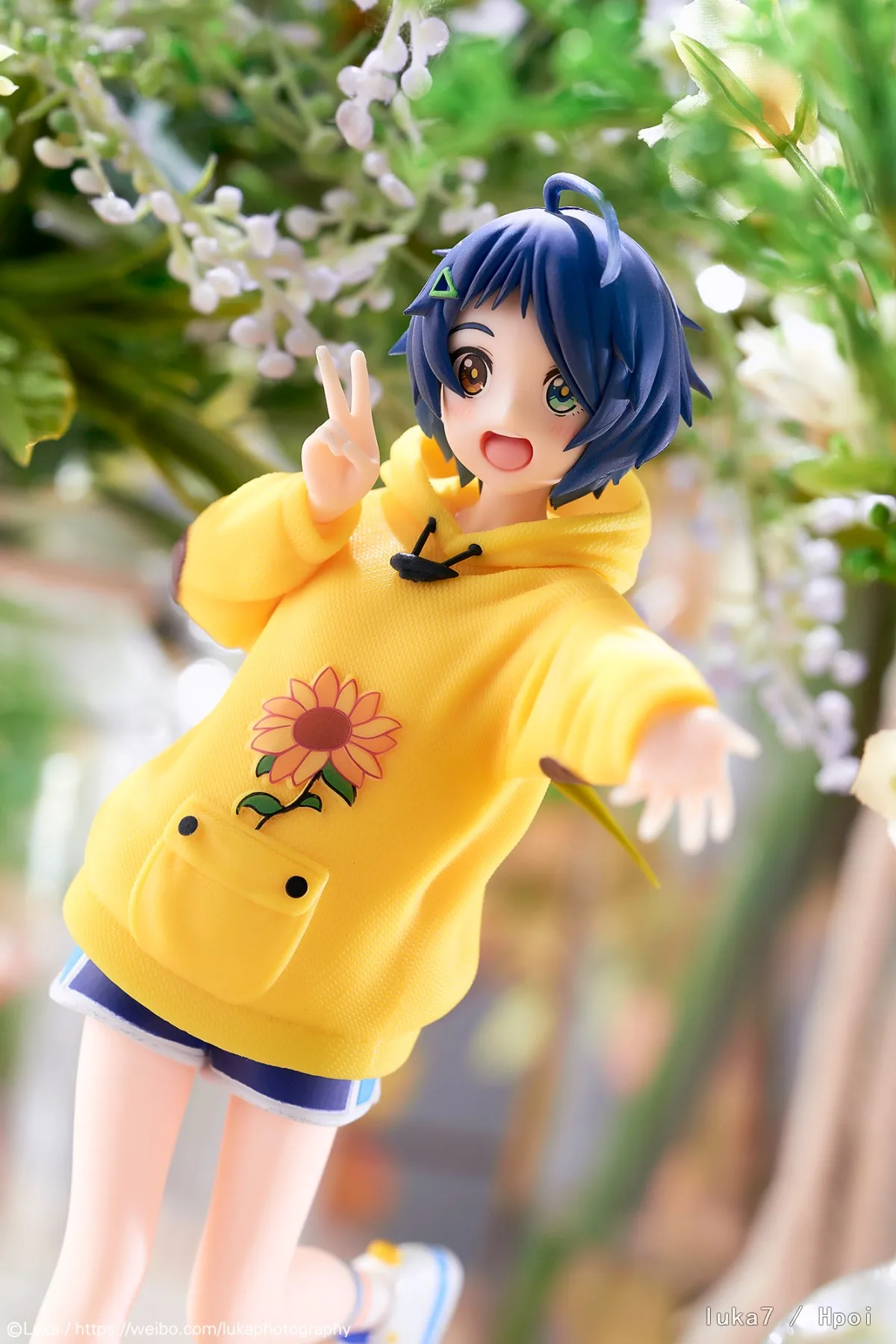 Anime Figure WONDER EGG PRIORITY Ohto Ai Figure Action Figuine PVC Yellow Hoodie Model Toy Doll 20CM Standing Static Decoration